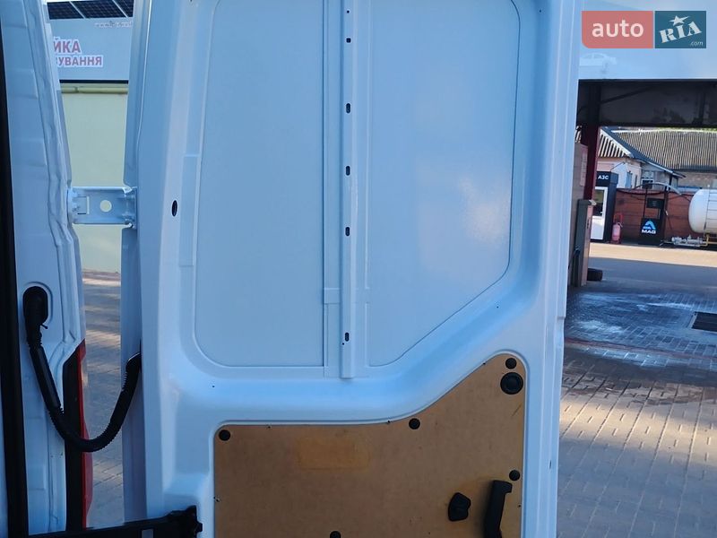 Грузовой фургон Renault Master 2020 в Дубно
