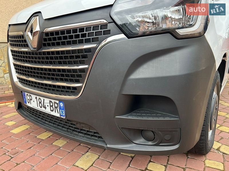Вантажний фургон Renault Master 2023 в Тернополі