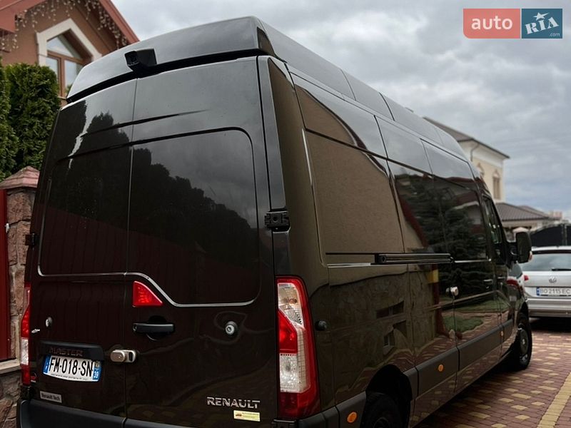 Вантажний фургон Renault Master 2019 в Тернополі