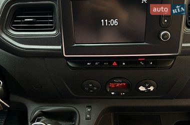 Вантажний фургон Renault Master 2019 в Тернополі