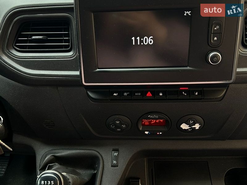 Вантажний фургон Renault Master 2019 в Тернополі