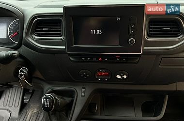 Вантажний фургон Renault Master 2019 в Тернополі