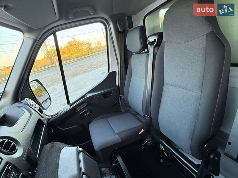 Грузовой фургон Renault Master 2020 в Луцке