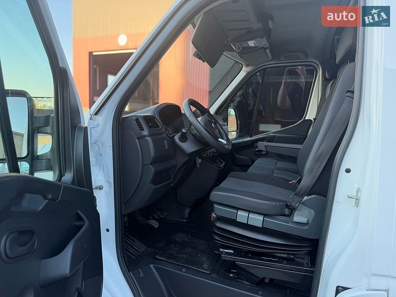 Грузовой фургон Renault Master 2020 в Дубно
