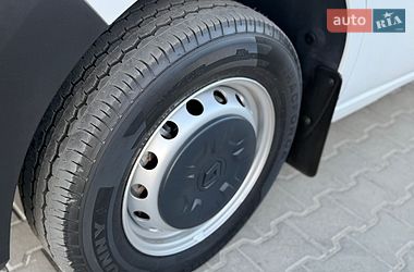 Грузовой фургон Renault Master 2021 в Дубно