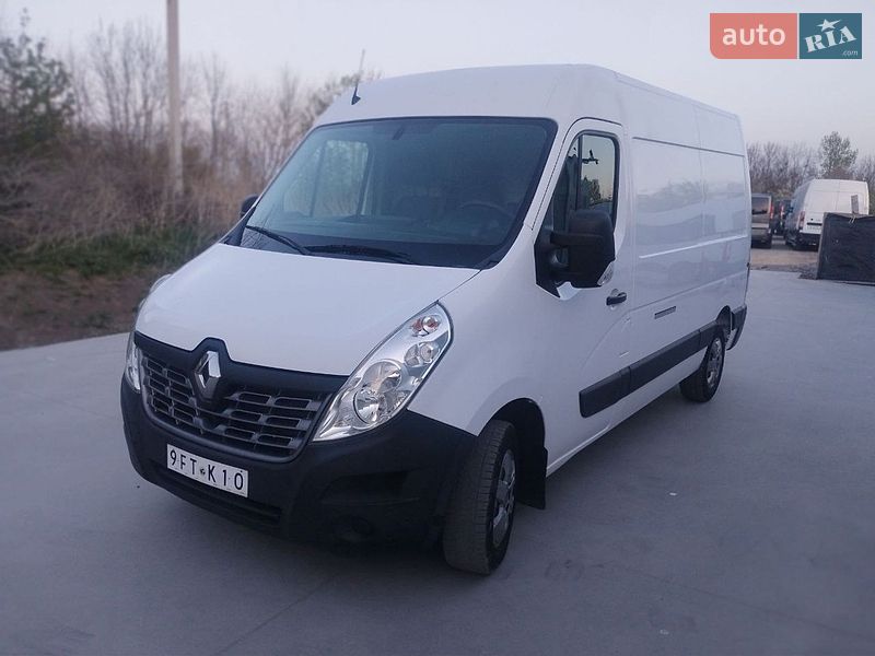 Грузовой фургон Renault Master 2018 в Дубно