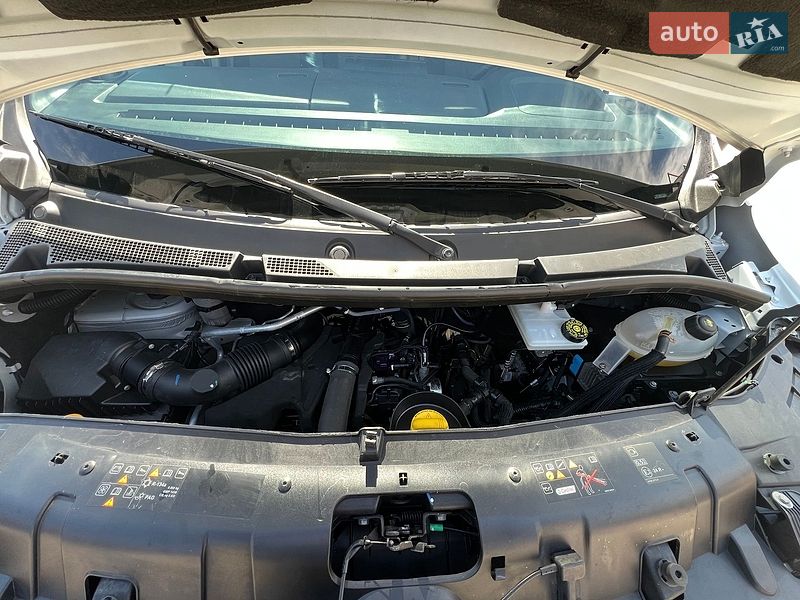 Грузовой фургон Renault Master 2021 в Луцке