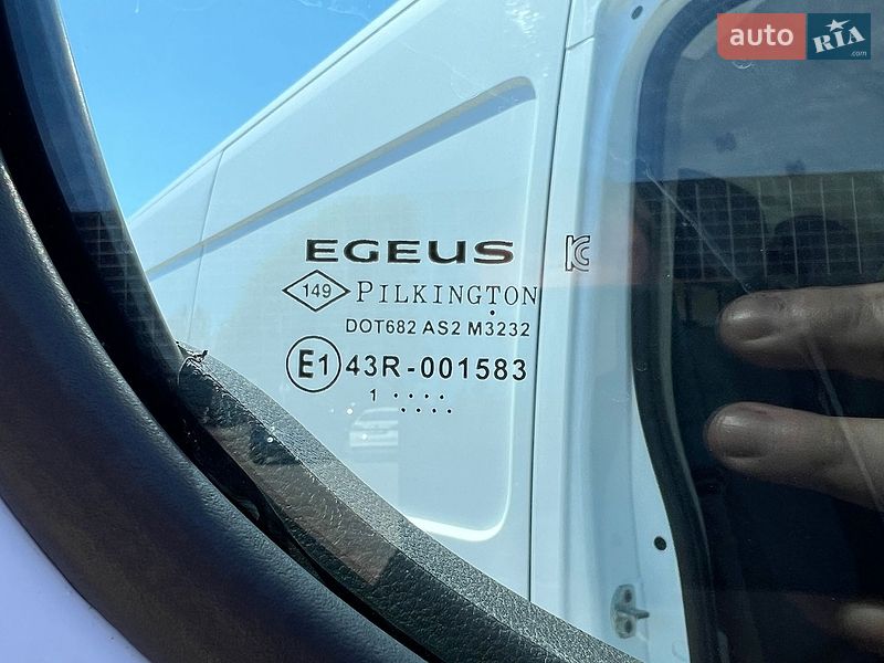 Грузовой фургон Renault Master 2021 в Луцке
