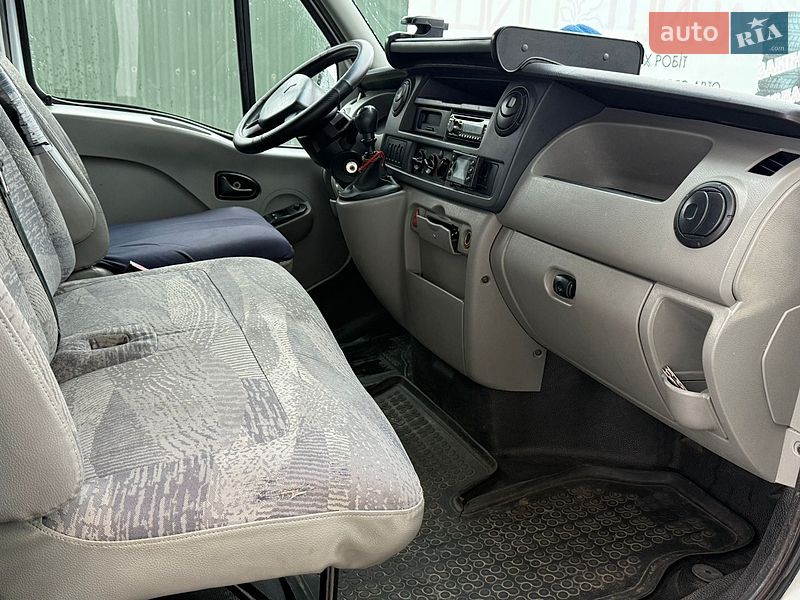 Грузопассажирский фургон Renault Master 2006 в Владимире