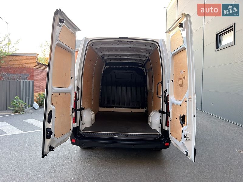 Грузовой фургон Renault Master 2021 в Киеве