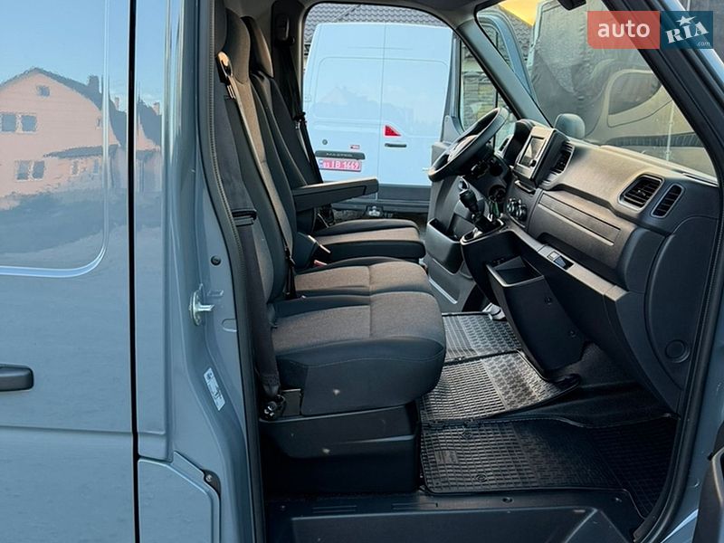 Грузовой фургон Renault Master 2023 в Ковеле