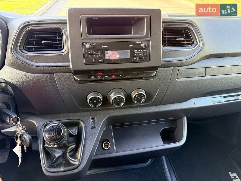 Тентованый Renault Master 2023 в Киеве