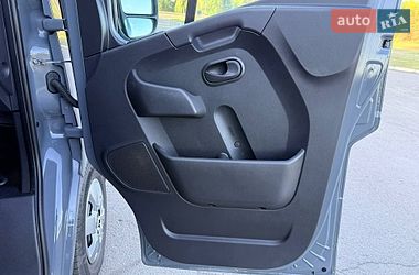 Грузовой фургон Renault Master 2022 в Киеве