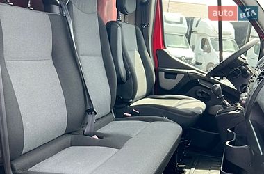 Вантажний фургон Renault Master 2016 в Ковелі