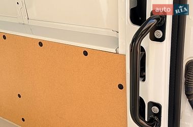 Грузовой фургон Renault Master 2020 в Фастове