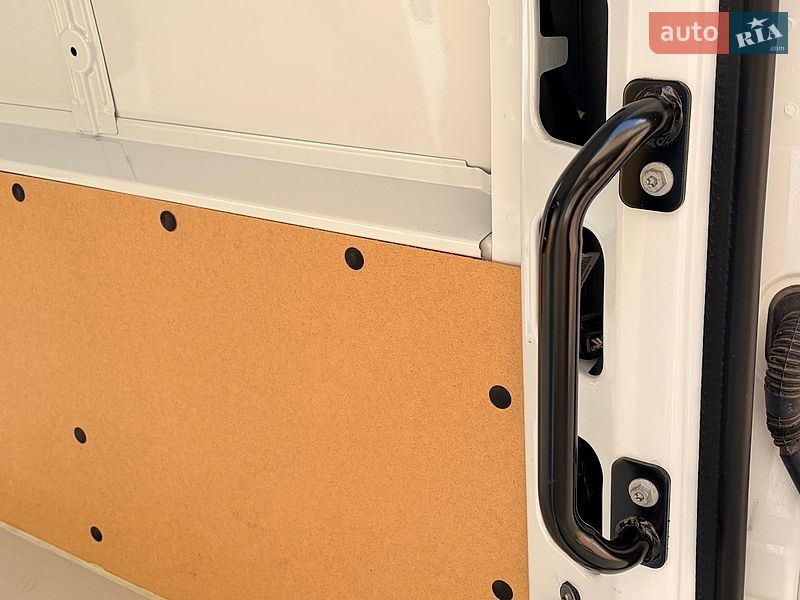 Грузовой фургон Renault Master 2020 в Фастове