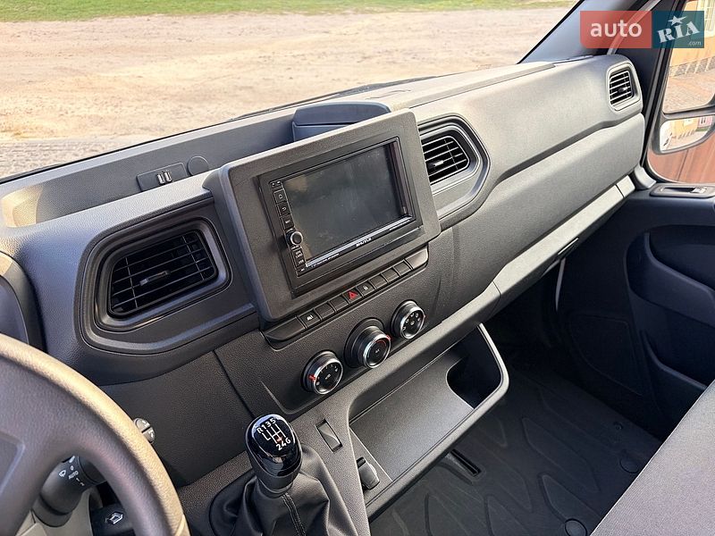 Грузовой фургон Renault Master 2020 в Фастове