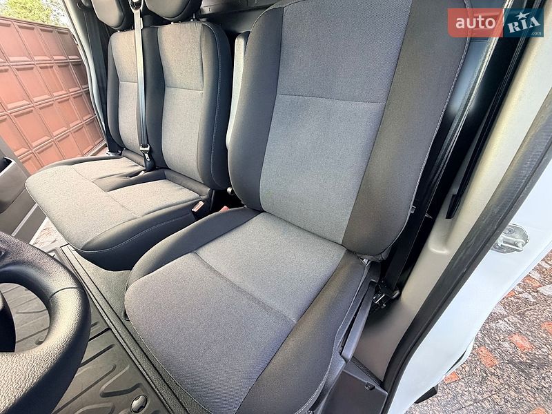 Грузовой фургон Renault Master 2020 в Фастове