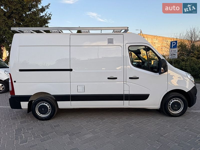 Грузовой фургон Renault Master 2018 в Дубно