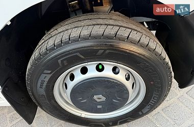 Грузовой фургон Renault Master 2018 в Дубно