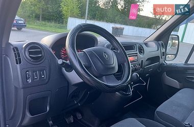 Вантажний фургон Renault Master 2015 в Житомирі