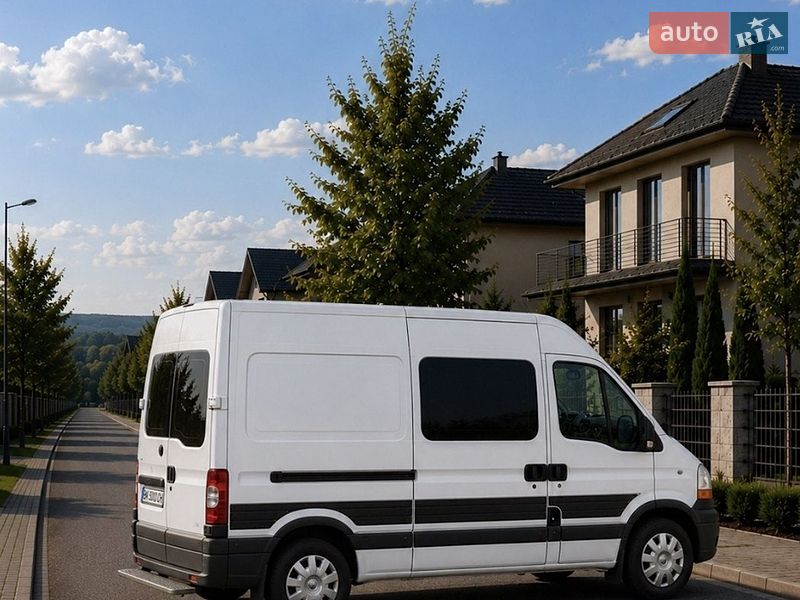 Другие грузовики Renault Master 2009 в Сарнах