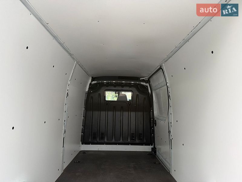 Грузовой фургон Renault Master 2021 в Черновцах