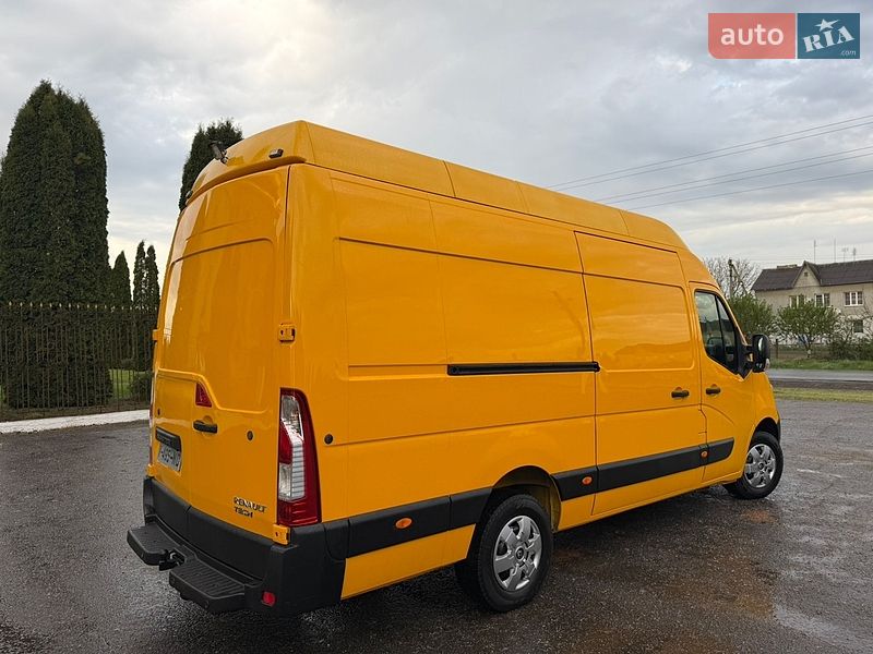 Грузовой фургон Renault Master 2018 в Дубно
