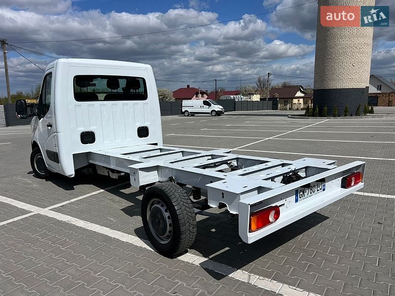 Шасси Renault Master 2022 в Дубно