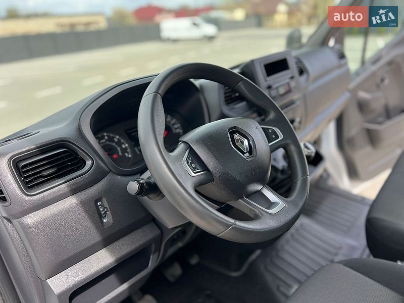 Шасси Renault Master 2022 в Дубно