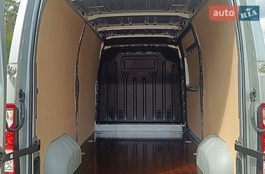 Вантажний фургон Renault Master 2017 в Дубні