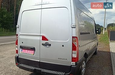 Вантажний фургон Renault Master 2017 в Дубні