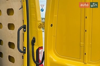 Грузовой фургон Renault Master 2020 в Львове