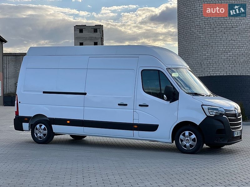 Вантажний фургон Renault Master 2021 в Дубні