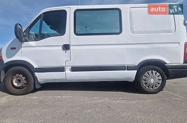 Грузопассажирский фургон Renault Master 2003 в Киеве