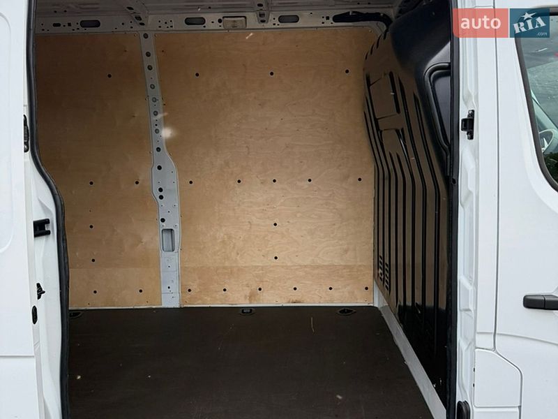 Грузовой фургон Renault Master 2022 в Ковеле