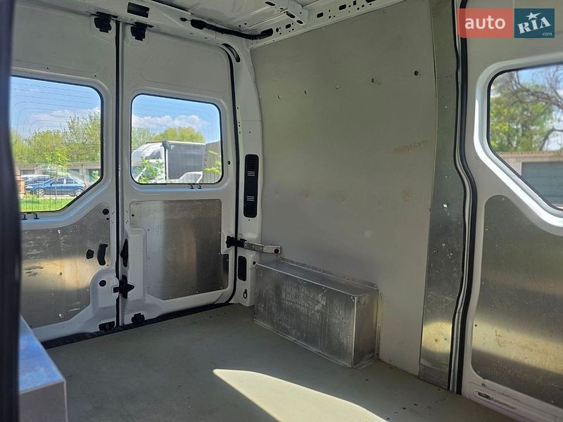 Вантажний фургон Renault Master 2022 в Харкові
