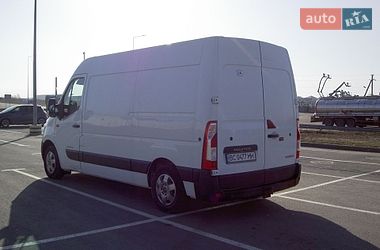 Вантажний фургон Renault Master 2017 в Львові