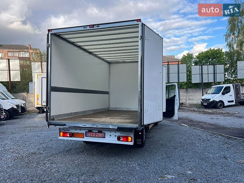 Інші вантажівки Renault Master 2020 в Рівному