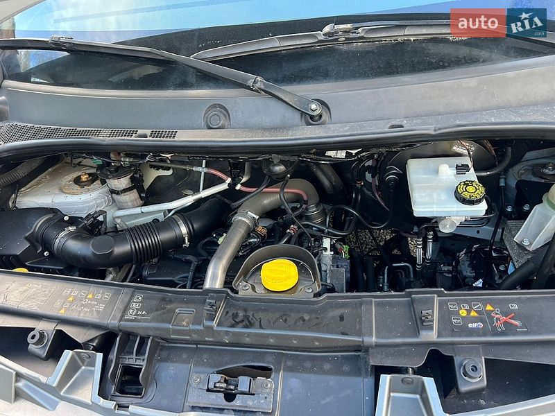 Інші вантажівки Renault Master 2020 в Рівному