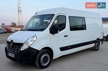 Грузопассажирский фургон Renault Master 2017 в Луцке