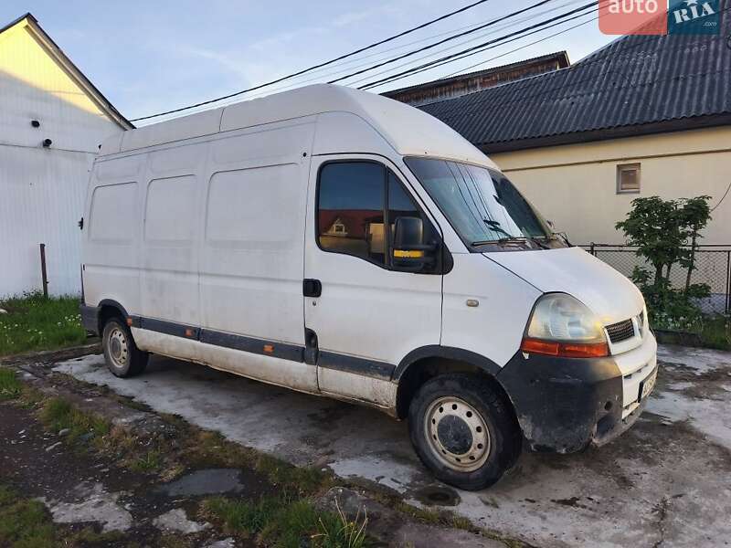 Мінівен Renault Master 2004 в Сваляві