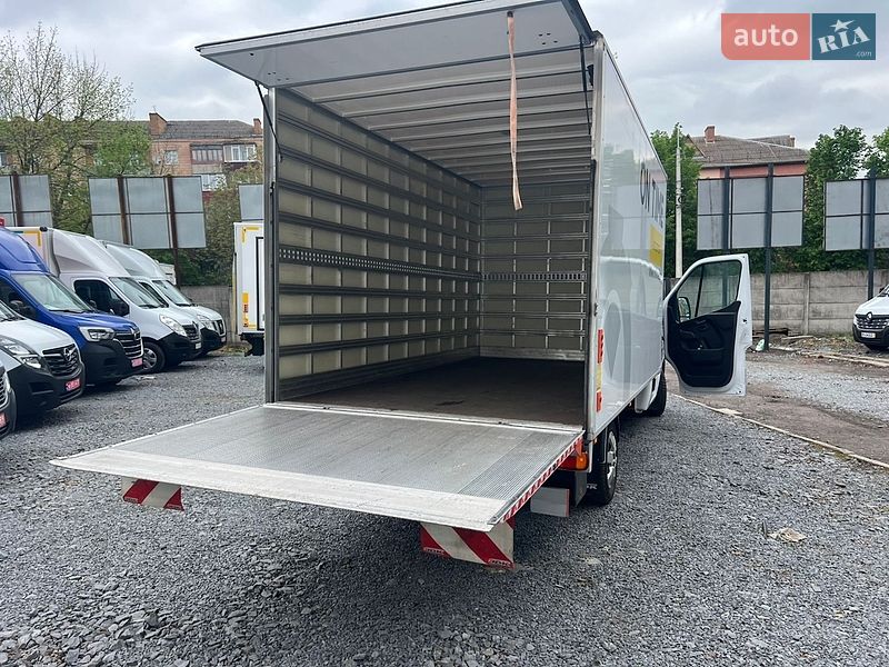 Другие грузовики Renault Master 2024 в Ровно