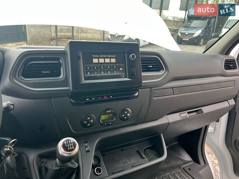 Другие грузовики Renault Master 2024 в Ровно