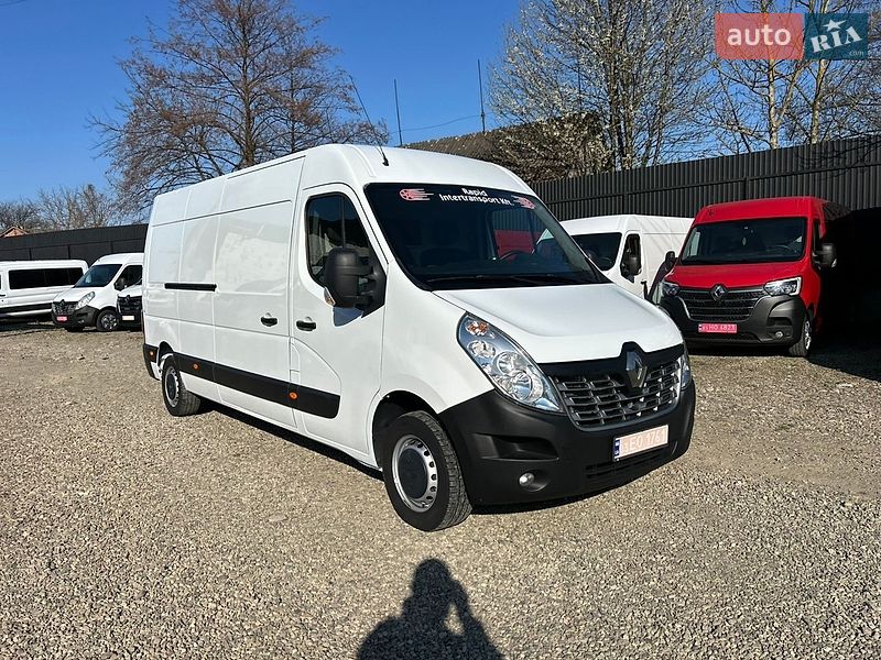 Грузовой фургон Renault Master 2018 в Хусте