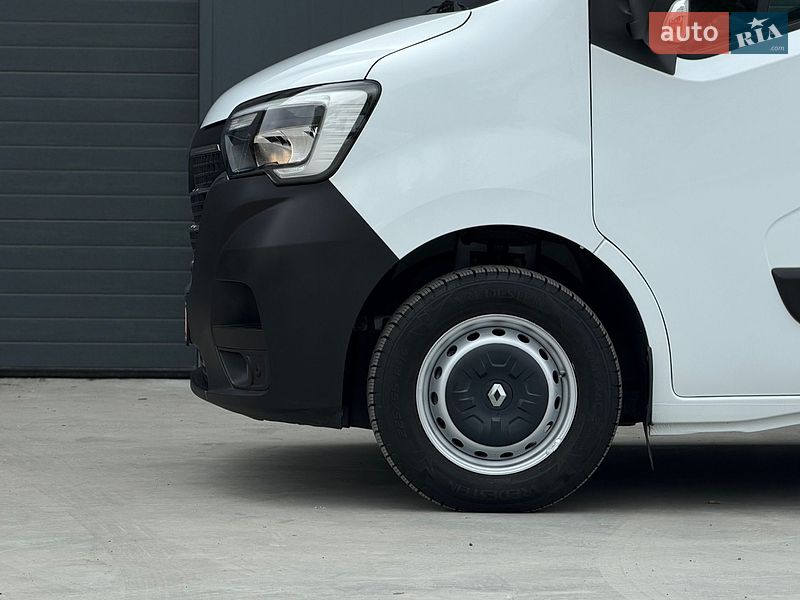 Вантажний фургон Renault Master 2020 в Дубні