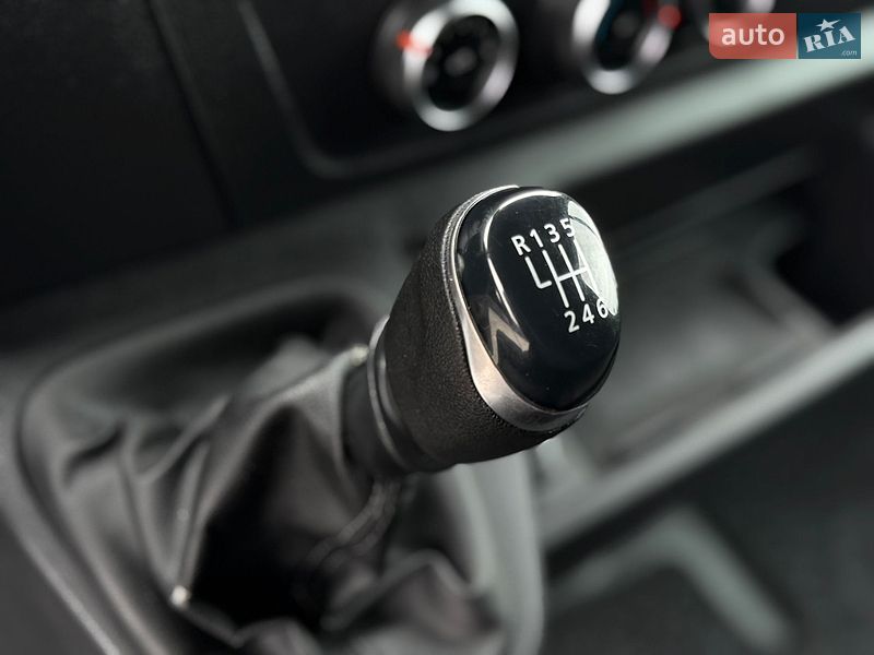 Вантажний фургон Renault Master 2020 в Дубні