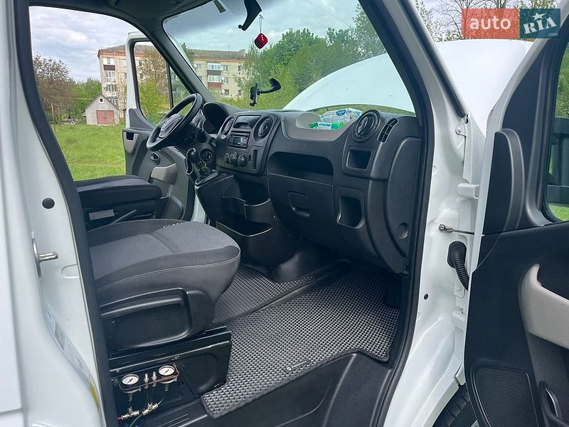 Тентований Renault Master 2016 в Вінниці
