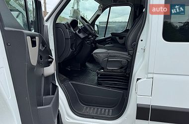 Вантажопасажирський фургон Renault Master 2017 в Ковелі