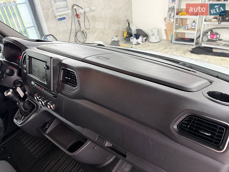 Грузовой фургон Renault Master 2021 в Полтаве